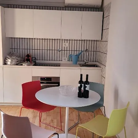 Italian Design Small Attic Appartement Bologna